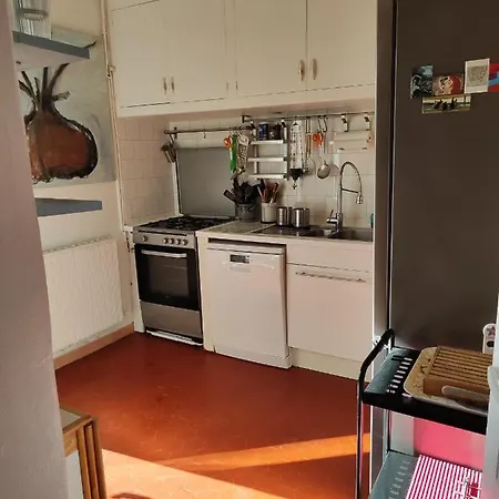Apartment Rdc D'une Maison A La Capte